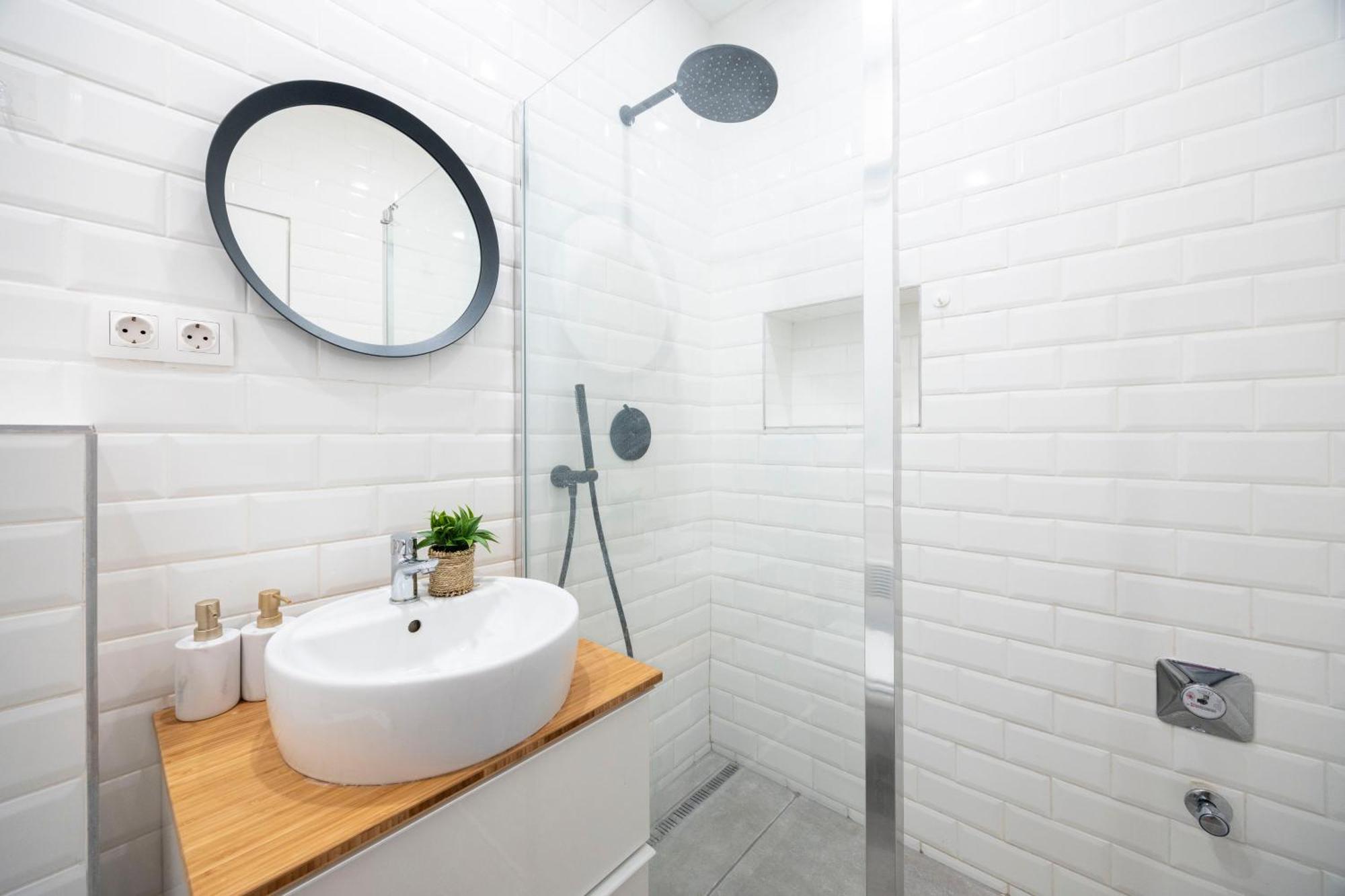 Charming & Cozy Central 1Bedrm Suites Budapest Exteriör bild
