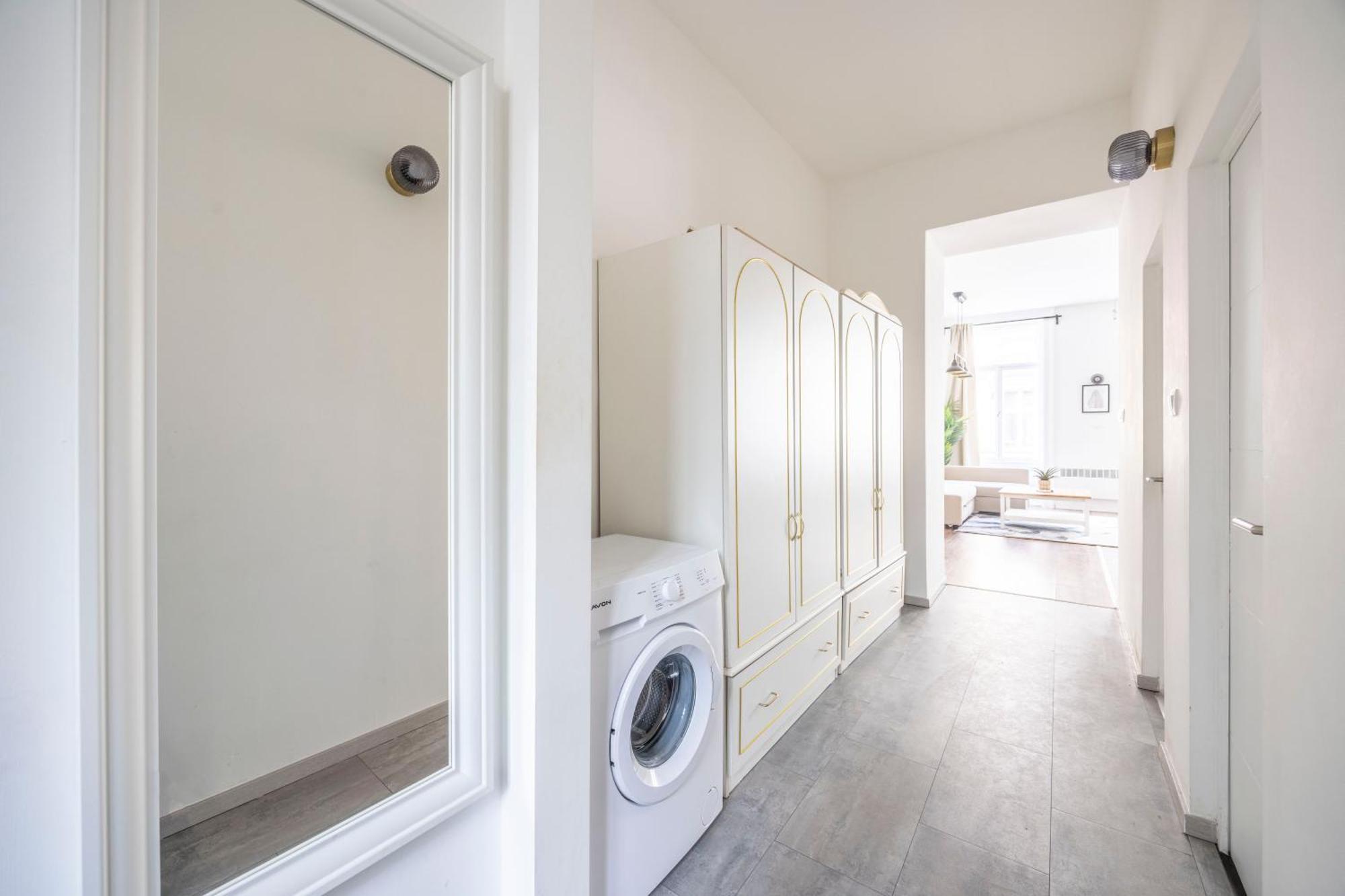 Charming & Cozy Central 1Bedrm Suites Budapest Exteriör bild